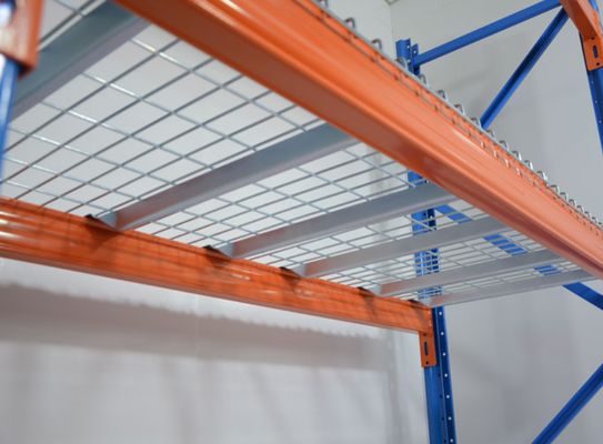 Cream Color Wire Racking 750kg 800kg Load Steel Wire Mesh Decking For Storage Racking Systems